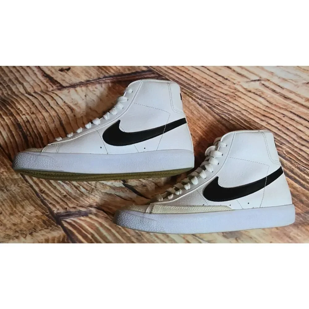 Nike Blazer Mid 77 White Black High Top Sneakers Youth Size 4.5Y DA4086-100